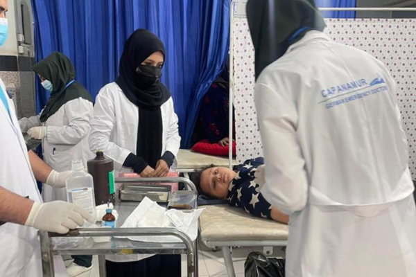 Cap Anamur hat 37 afghanischen Frauen eine Ausbildung zur Krankenpflegekraft ermöglicht