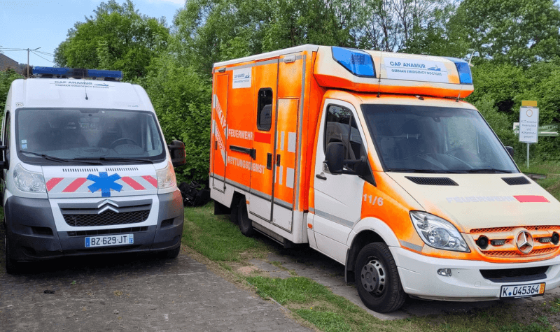 Cap Anamur stellt zur medizinischen VErsrgung in der Ukraine zwei Rettungswagen zur Verfügung.