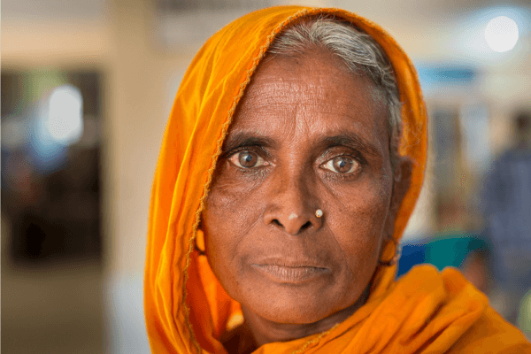 In Bangaldesch sind besonders ältere Frauen von absoluter Armut betroffen. Daher kümmert sich Cap Anamur verstärkt um diese Bevölkerungsgruppe.