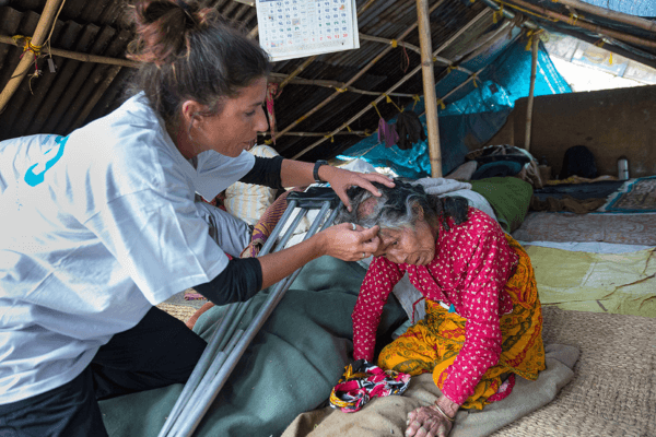 Cap Anamur entsendet nach dem schweren Erdbeben in Nepal 2015 ein medizinisches Team zur Versorgung der Verletzten.