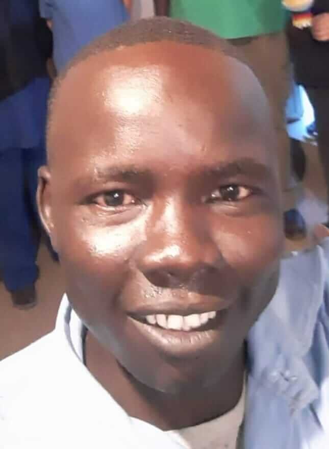 In Gedenken an unseren geschätzten und jahrelangen Mitarbeiter Abdulkarim, der im Konflikt sein Leben verlor.